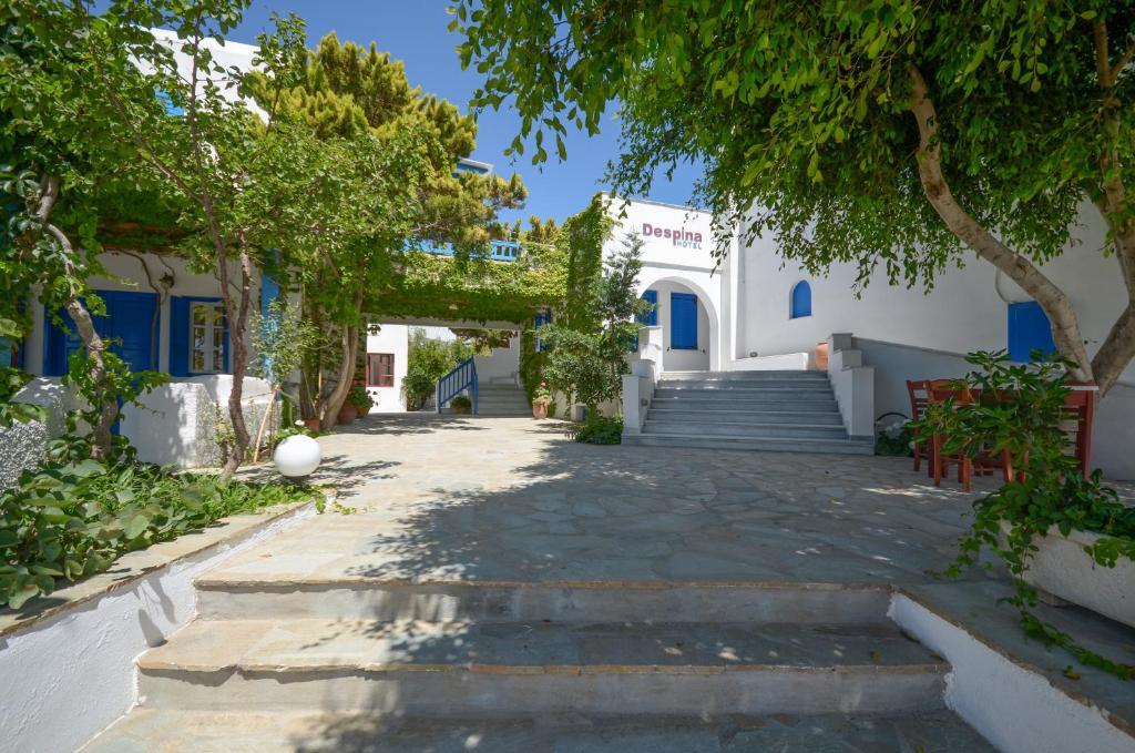 δέσποινα 2* Αγία Άννα